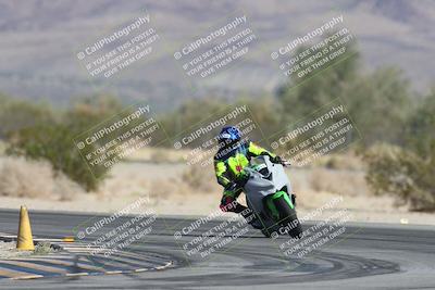 media/Oct-30-2025-Racers Edge (Thu) [[dabbdaf680]]/3-B Group/Session 1 (Turn 5)/